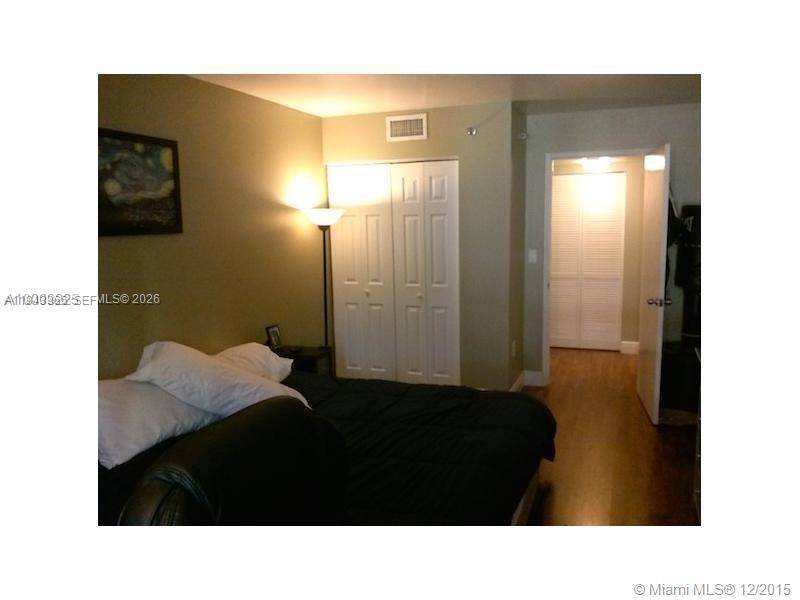 800 N Miami AveMiami - MADISON DOWNTOWN CONDO condo unit E-1108 - picture
