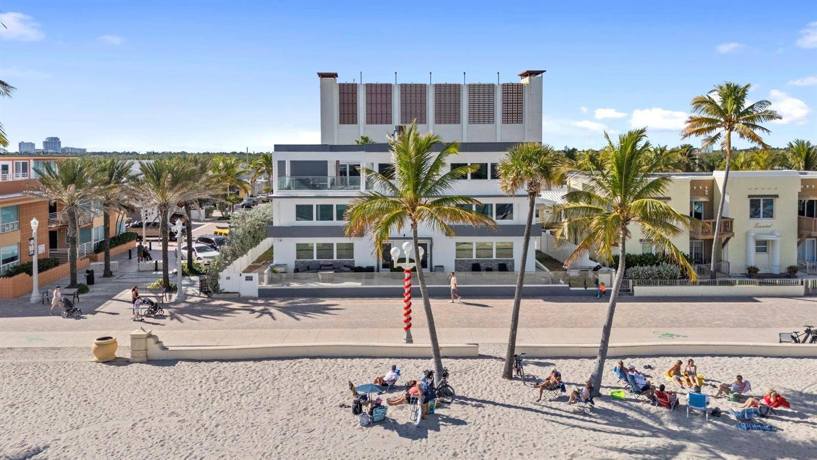 2203 N SurfHollywood - picture