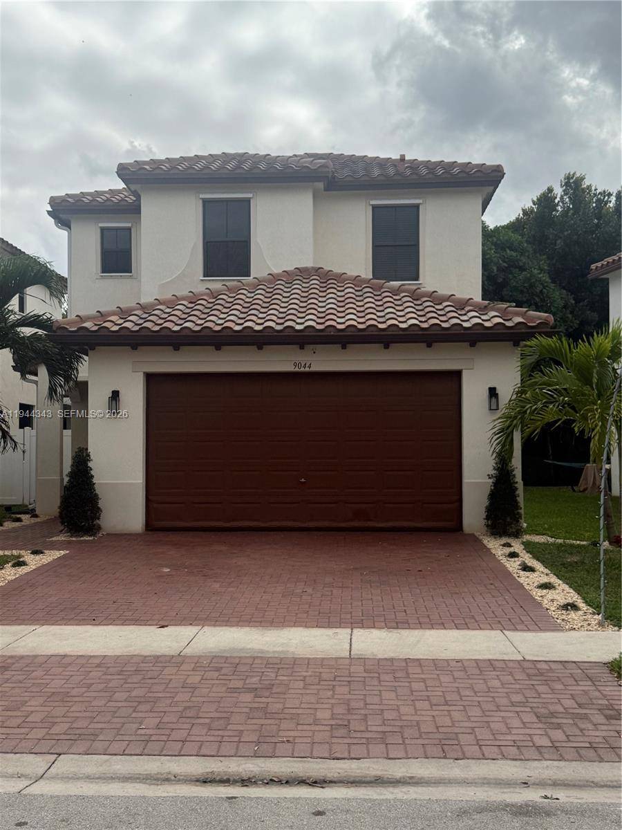 9044 SW 39th StMiramar - Single Family-Annual,House condo unit 9044 - picture