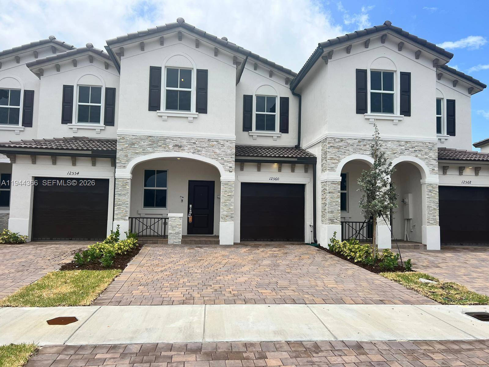 12560 NW 22nd PlMiami - picture