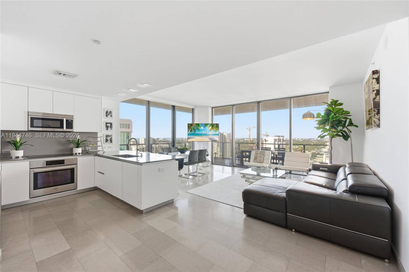 88 SW 7th StMiami - Condo 5+ Stories,Condo condo unit 2302 - picture