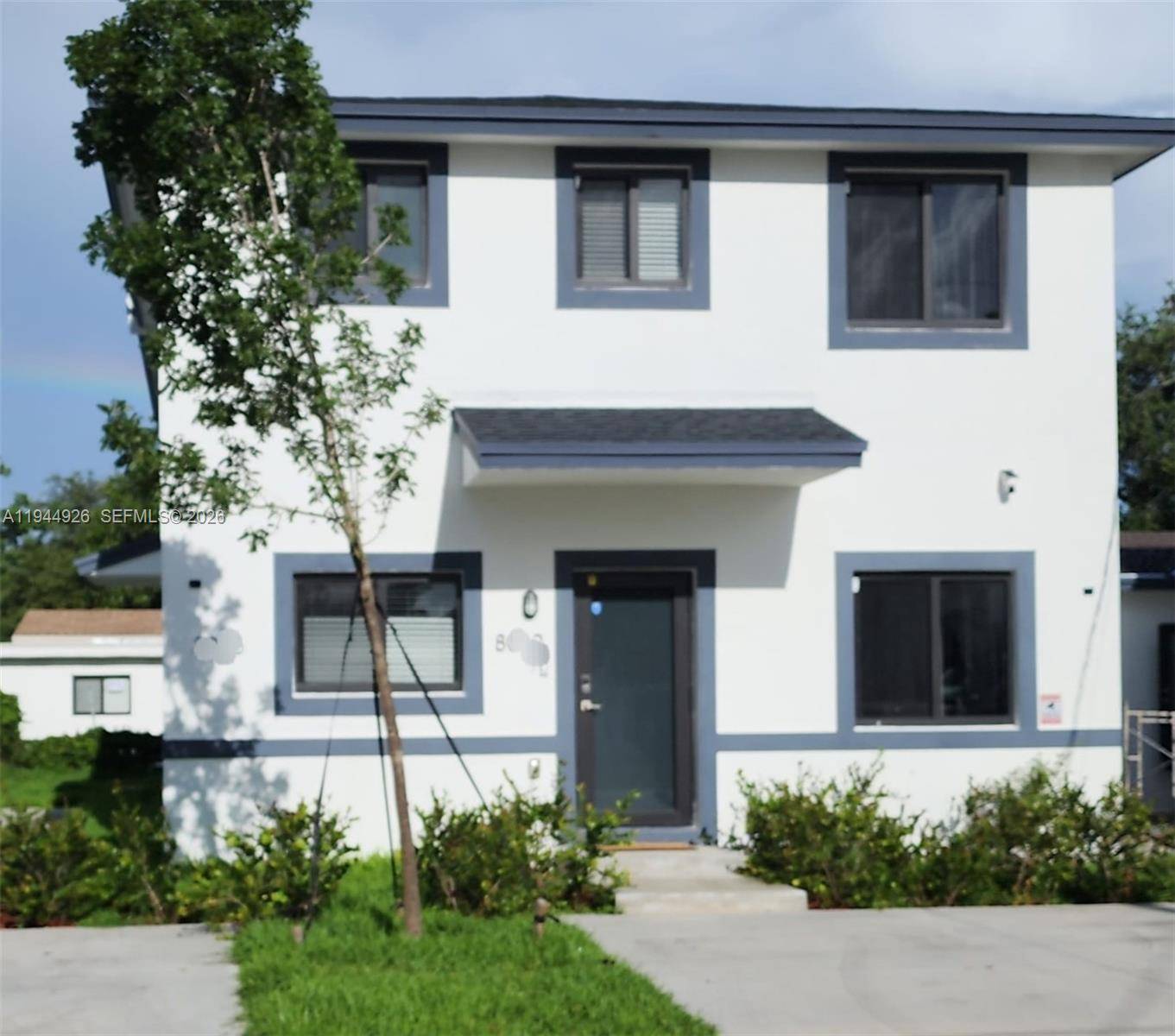 8012 NW 14th PLMiami - Duplex/Tri/Quad-Annual,Multi Family condo unit A - picture