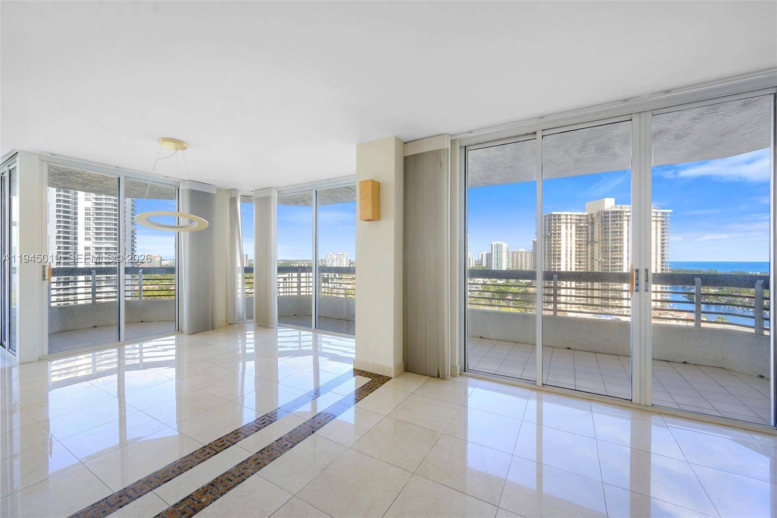 19101 NE 36th CtAventura - MYSTIC POINTE CONDO NO TH condo unit 2006 - picture