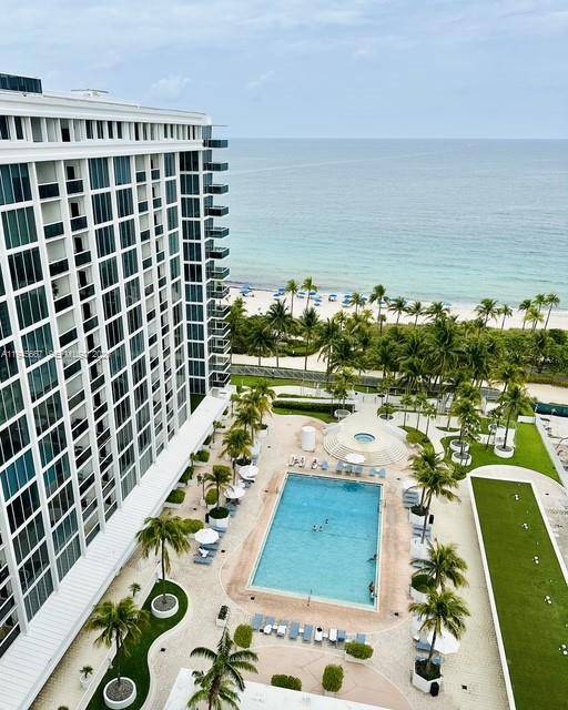 10275 Collins AveBal Harbour - Condo/Co-Op/Annual,Condo condo unit 1520 - picture