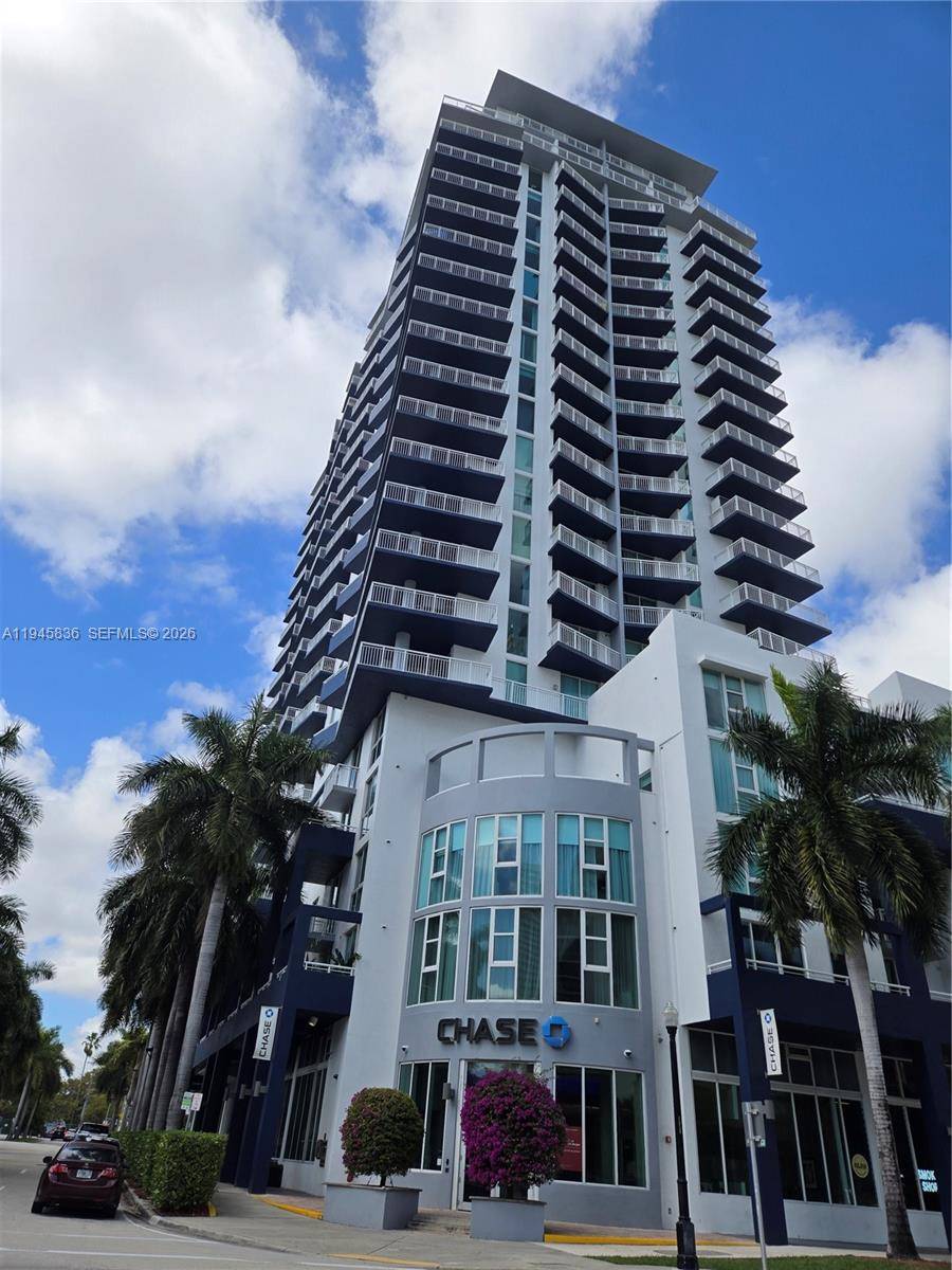 275 NE 18th StMiami - 1800 BISCAYNE PLAZA CONDO,1800 BISCAYNE PLAZA condo unit 503 - picture
