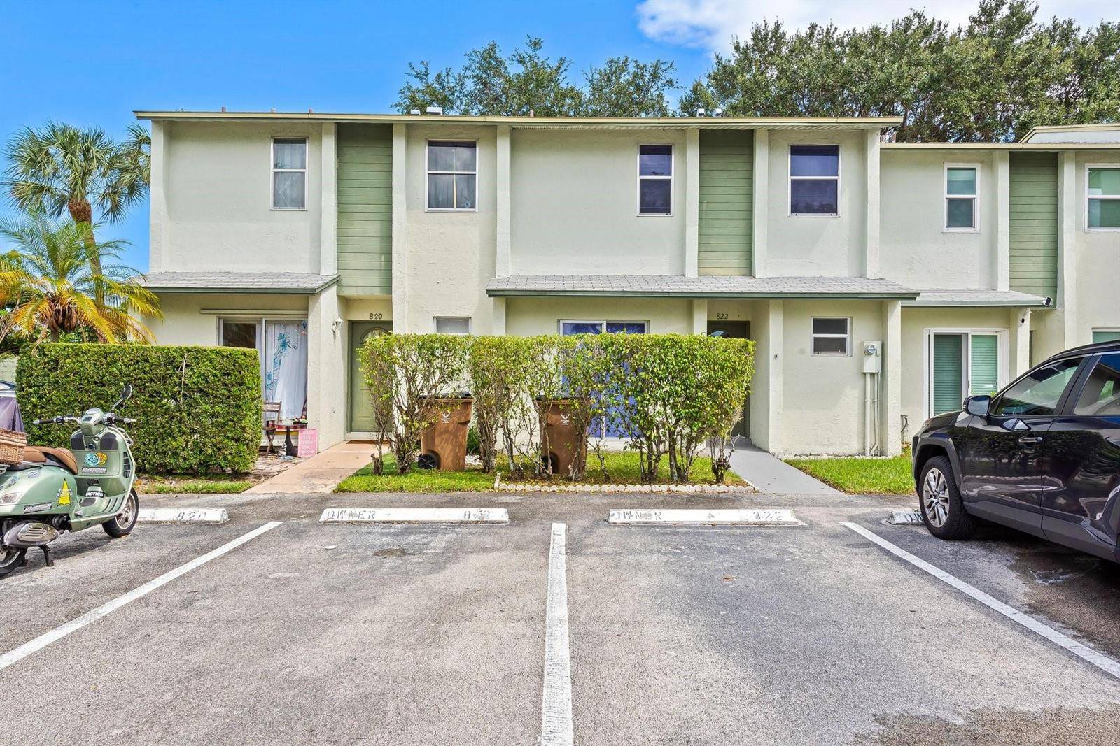 822 Crystal LakeDeerfield Beach - Crystal View Townhomes condo unit 822 - picture