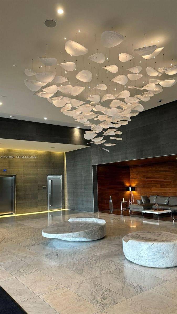 68 SE 6Miami - Brickell City Center condo unit 2504 - picture