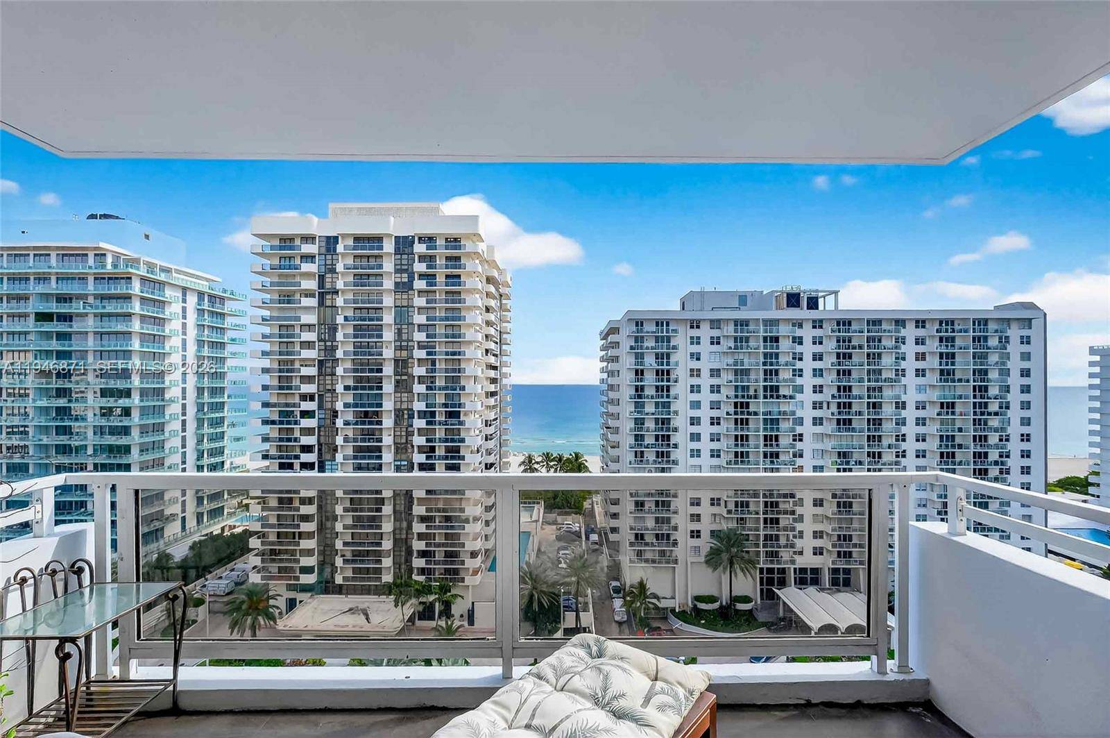 5700 COLLINS AVEMiami Beach - Condo/Co-Op/Annual,Condo condo unit 15A - picture
