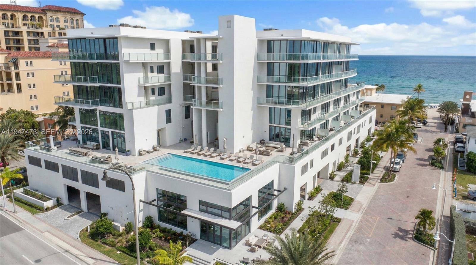 3319 N Ocean DriveHollywood - Eturna Residences condo unit TH5 - picture