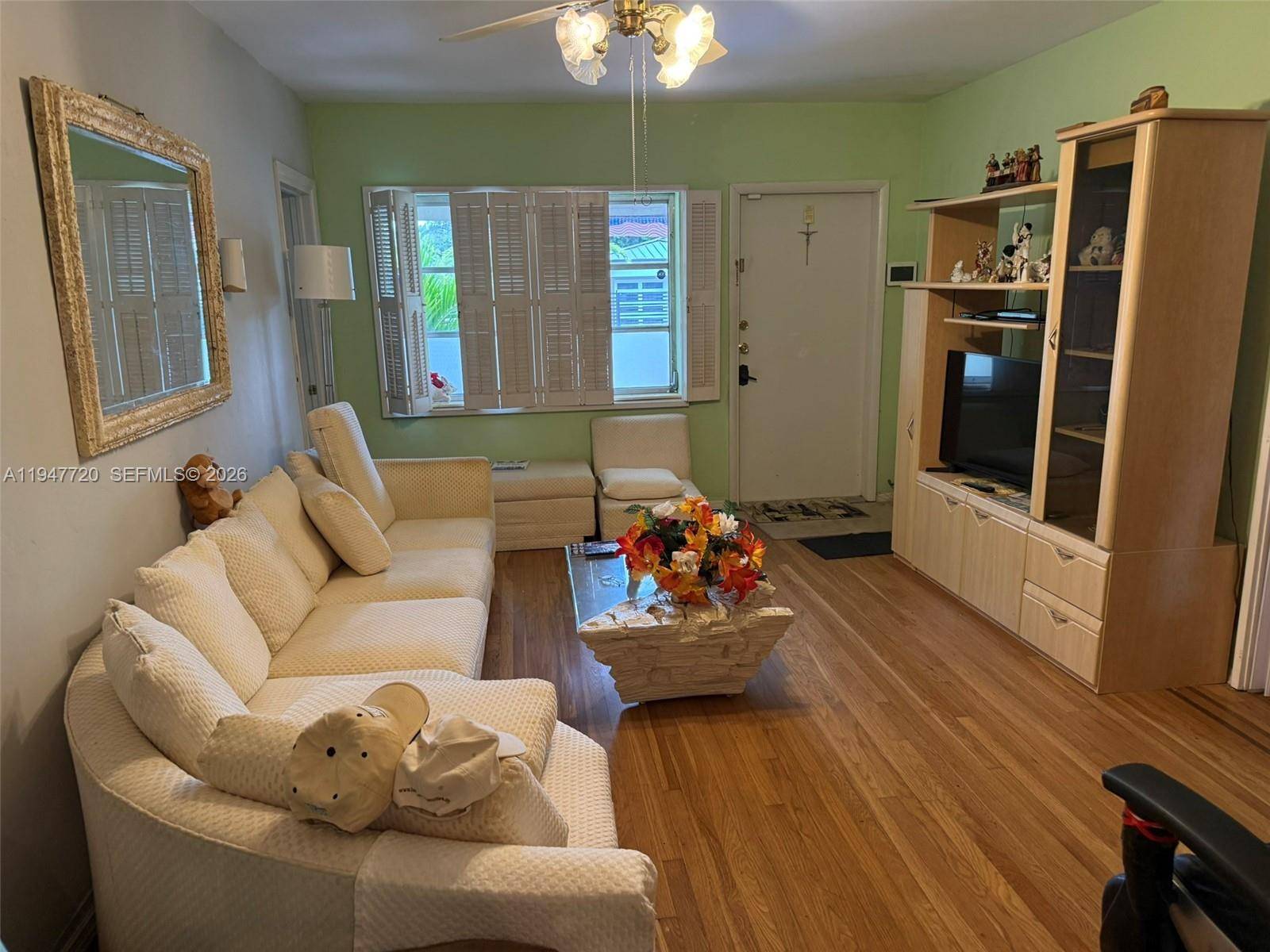 2560 SW 22nd AveMiami - picture