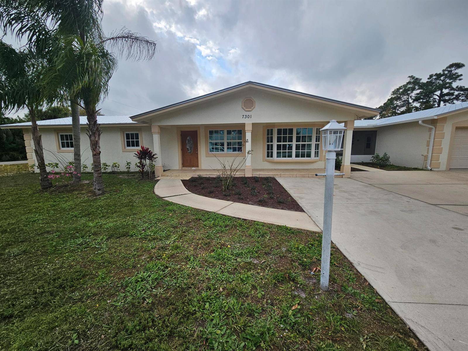 7301 CabanaFort Pierce - picture