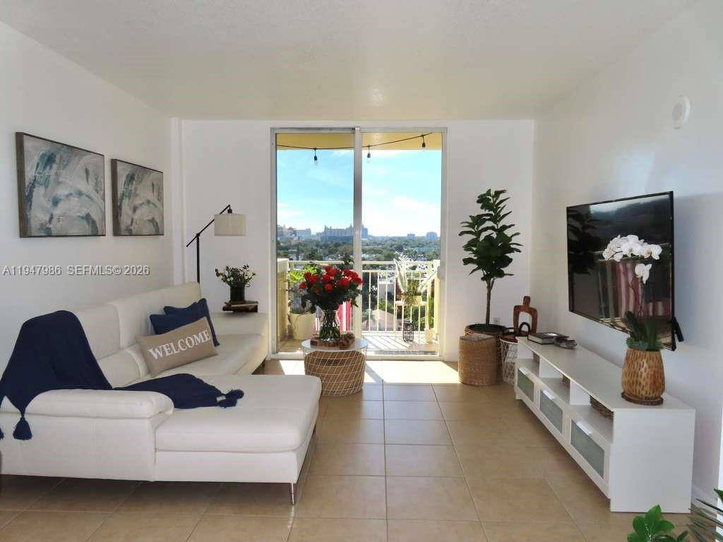 215 SW 42nd AveMiami - LEJEUNE PLAZA CONDO condo unit PH08 - picture