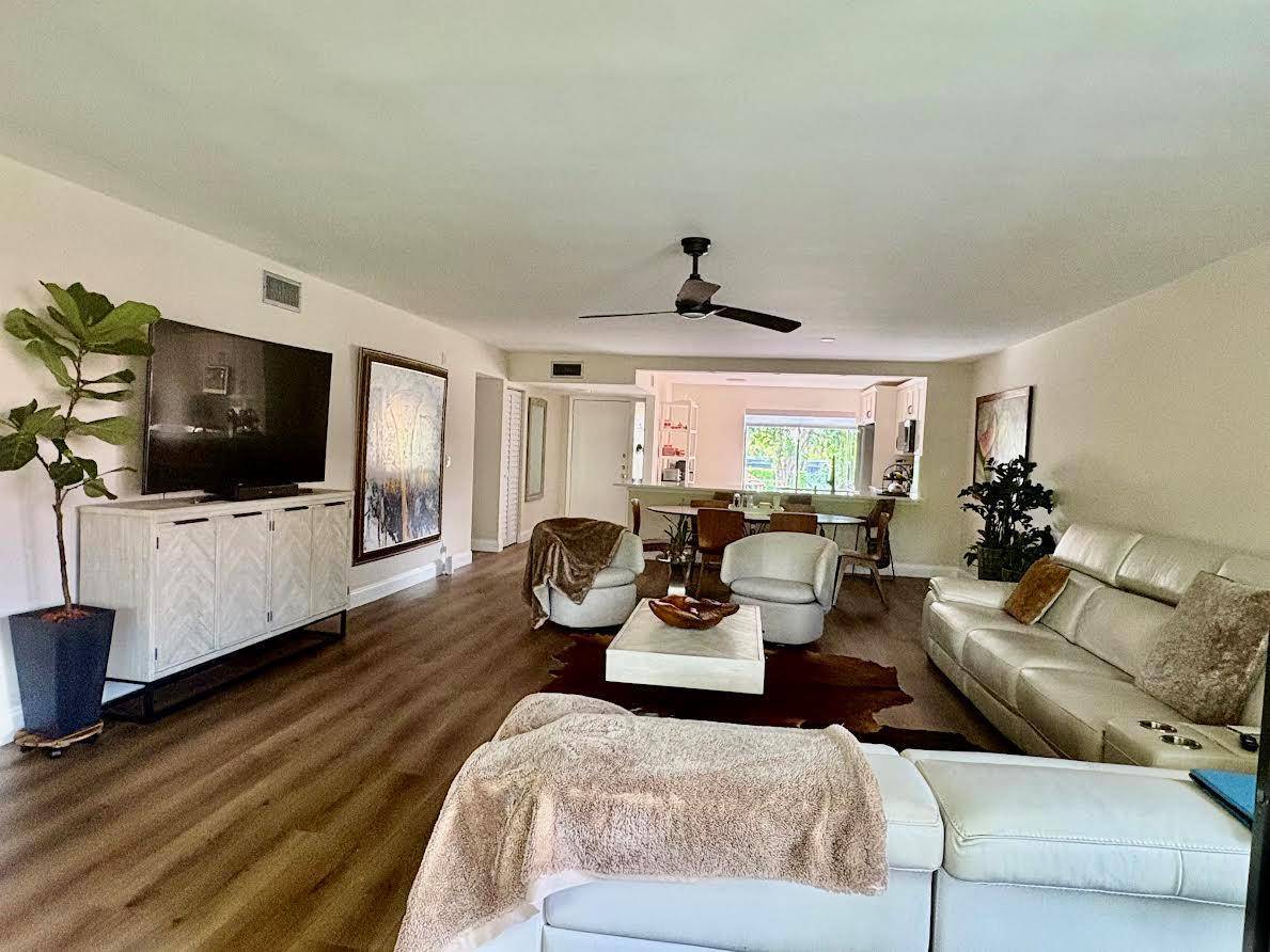 11280 Green LakeBoynton Beach - GREEN LAKES CONDO 1 THRU 2,GREEN LAKES condo unit 203 - picture