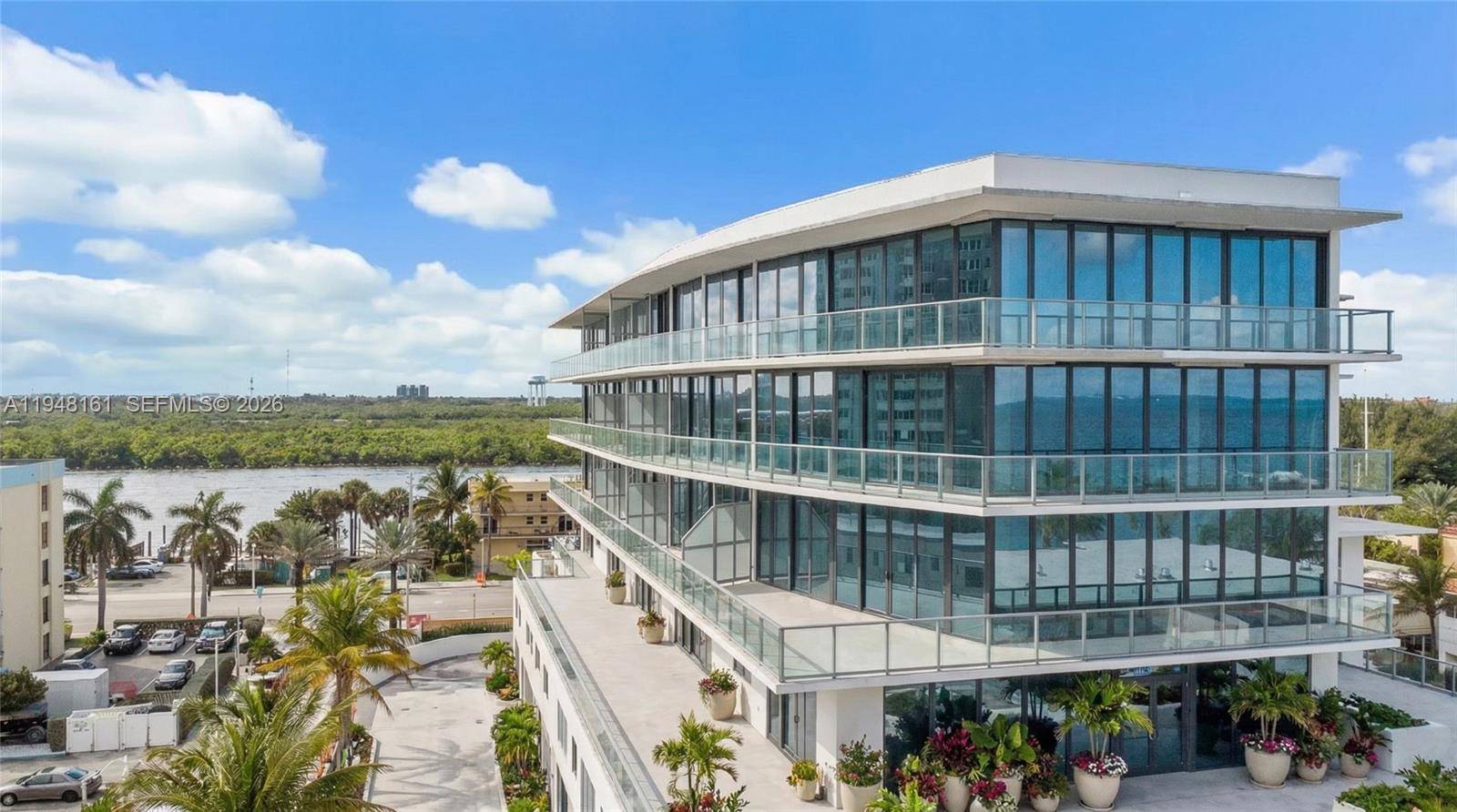 3319 N Ocean DriveHollywood - Eturna Residences condo unit TH6 - picture