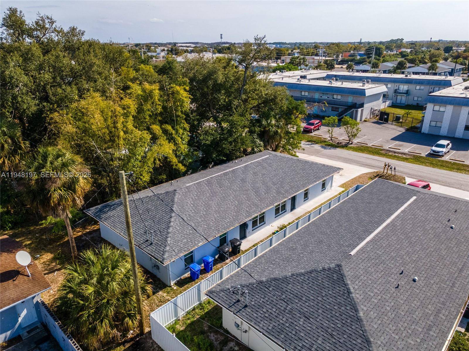 2403/2405 Maple AveFort Myers - picture