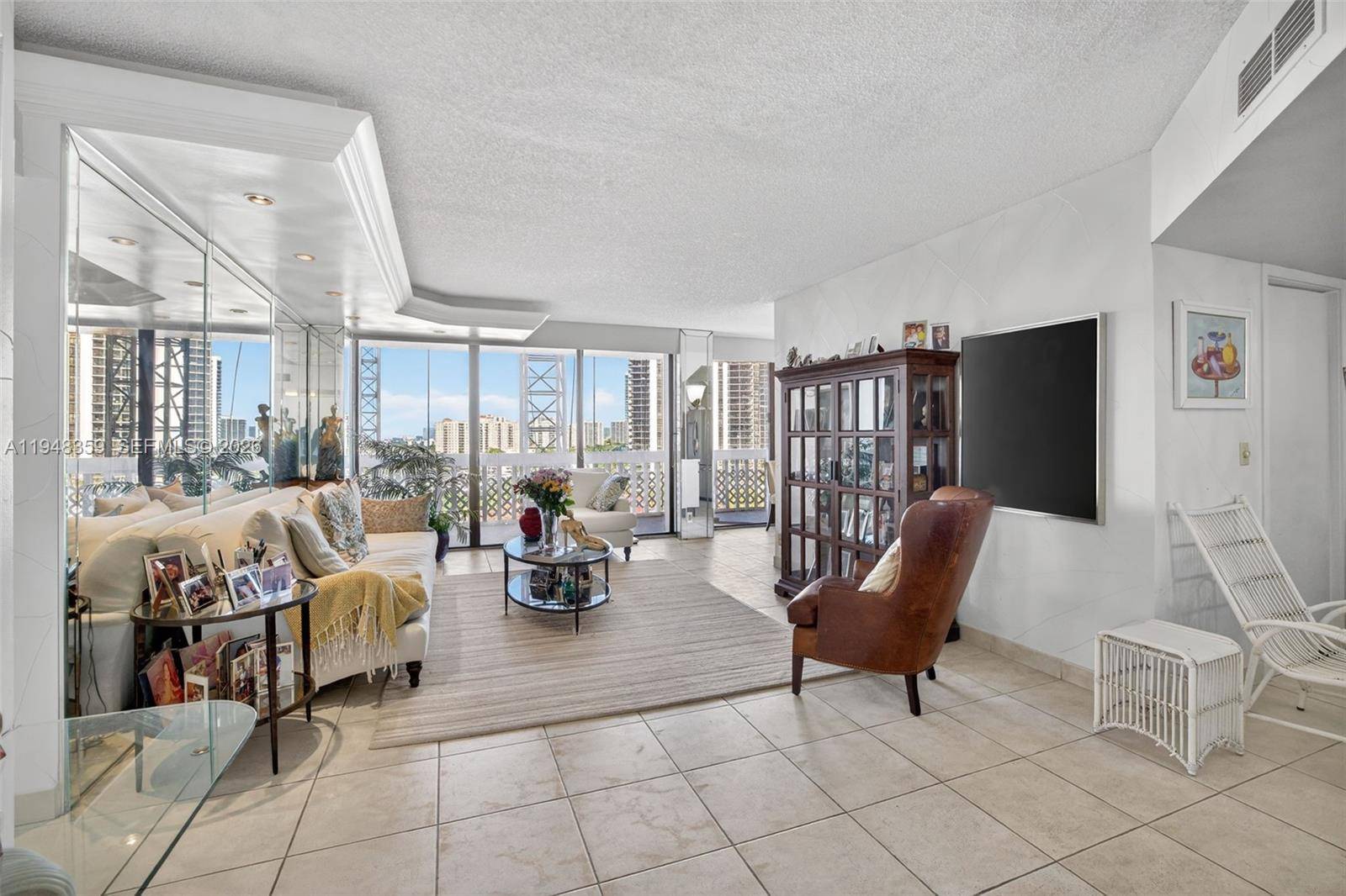 19355 Turnberry WayAventura - TURNBERRY TOWERS CONDO condo unit 8L - picture
