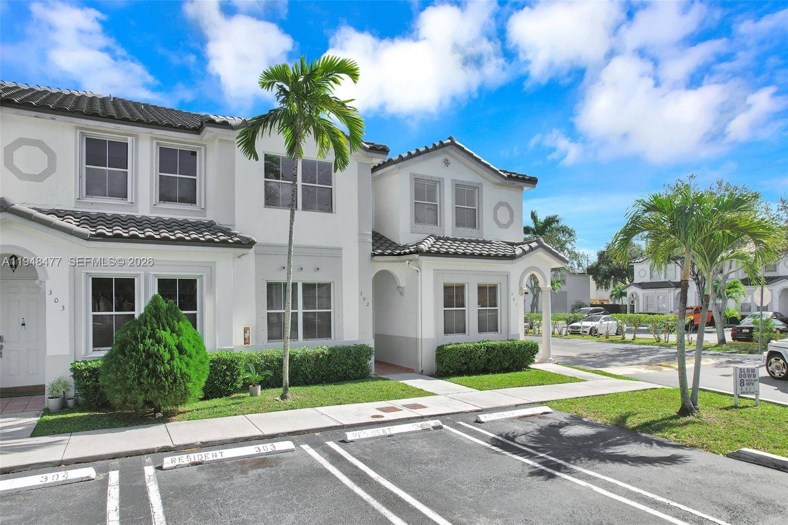 5420 NW 107 AVEDoral - Townhouse,Condo condo unit 302 - picture