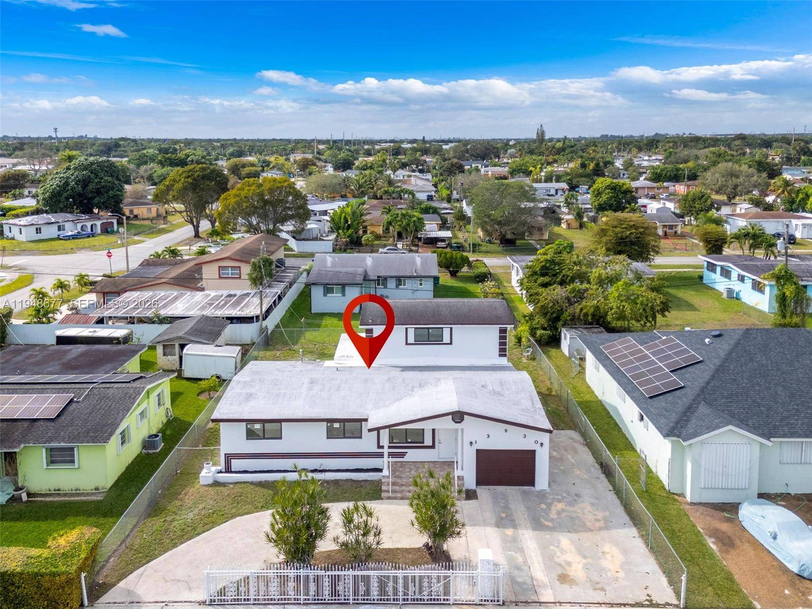 13930 Van Buren StMiami - picture