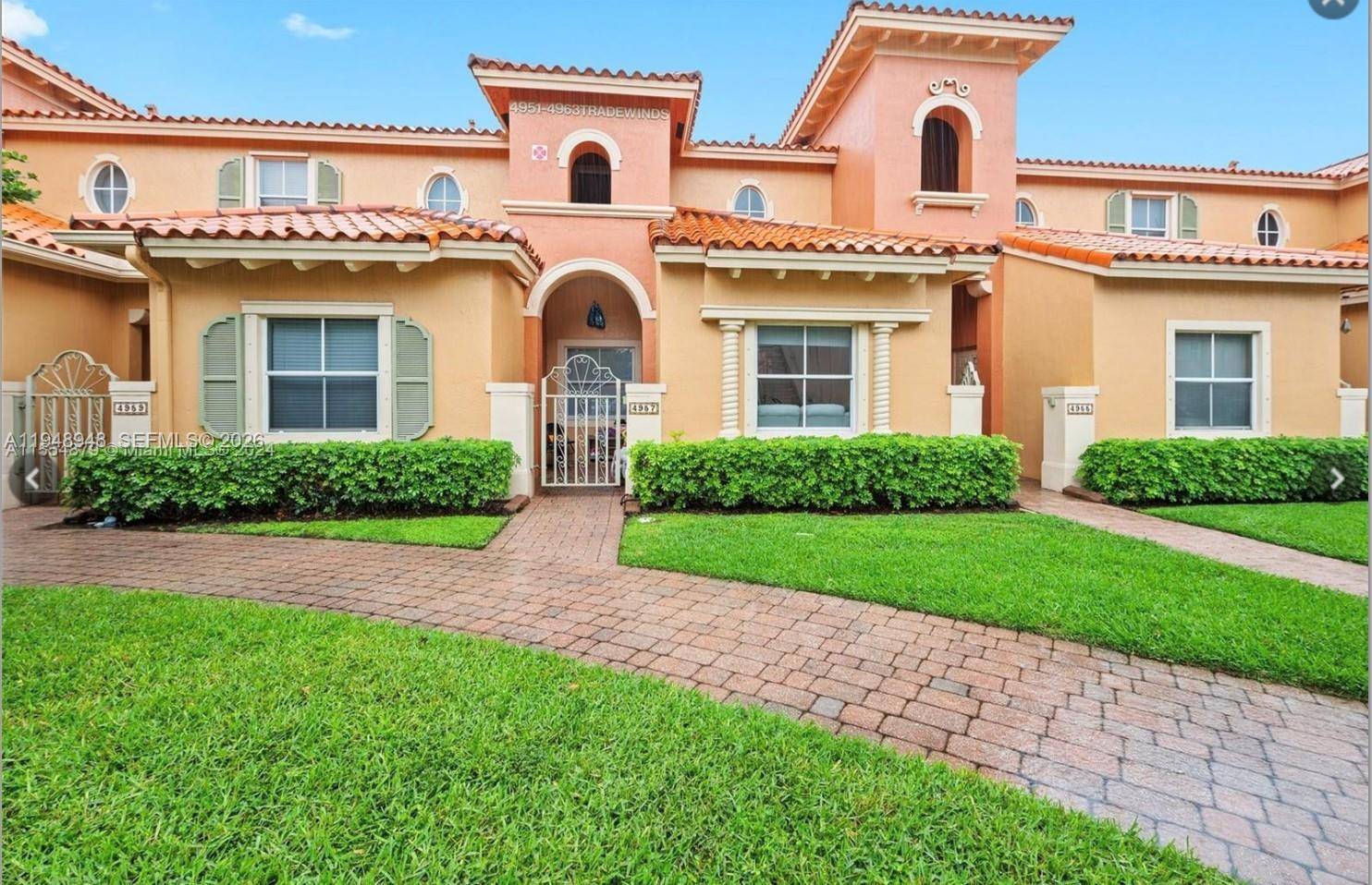 4957 Tradewinds TerDania Beach - Townhouse condo unit 704 - picture