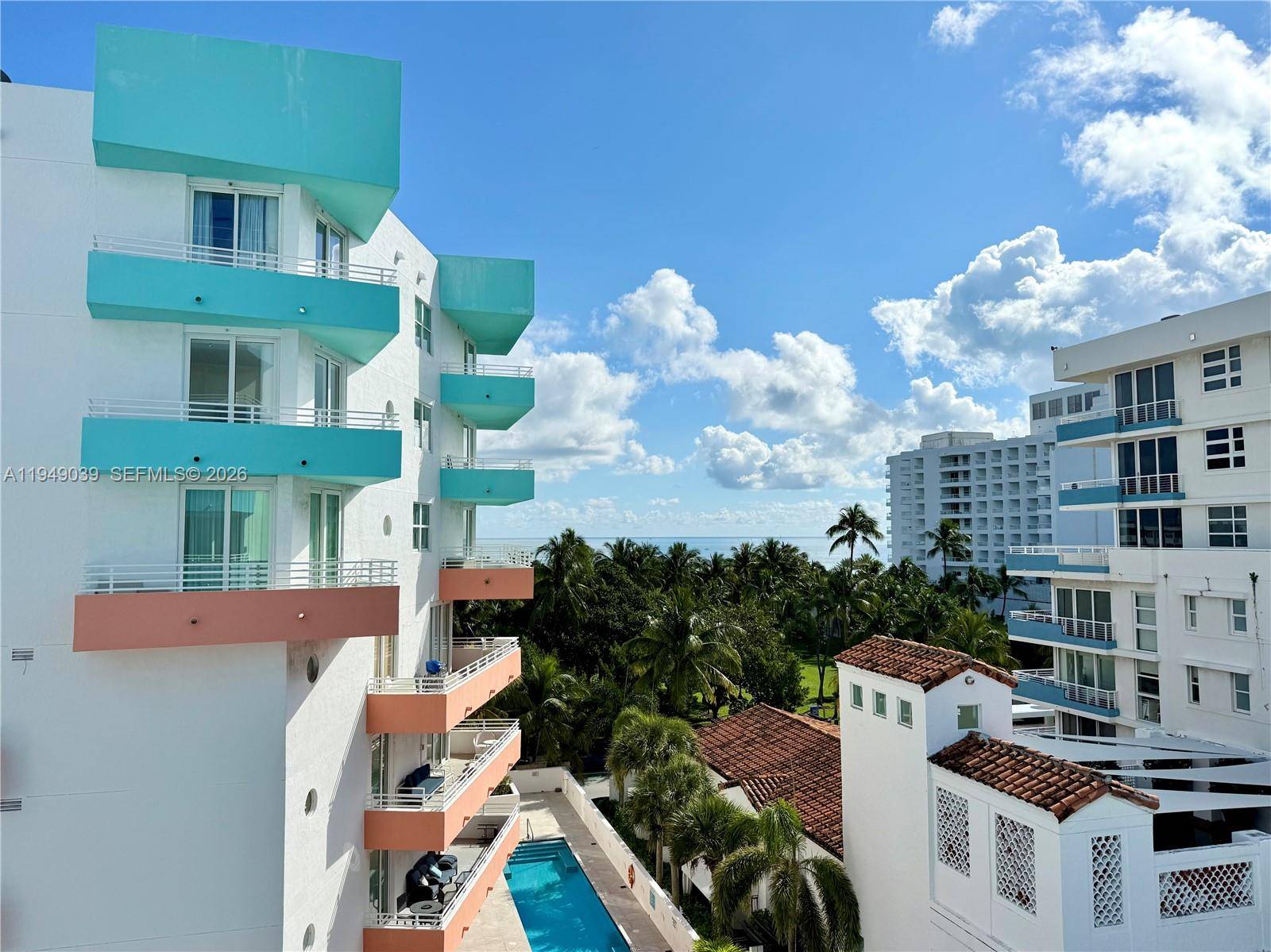 225 Collins AveMiami Beach - Condo/Co-Op/Annual,Condo condo unit 6J - picture
