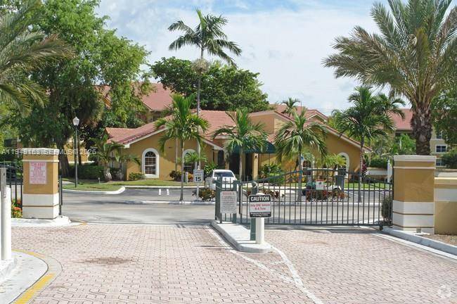 8821 Wiles RdCoral Springs - Condo 1-4 Stories,Condo condo unit 101 - picture