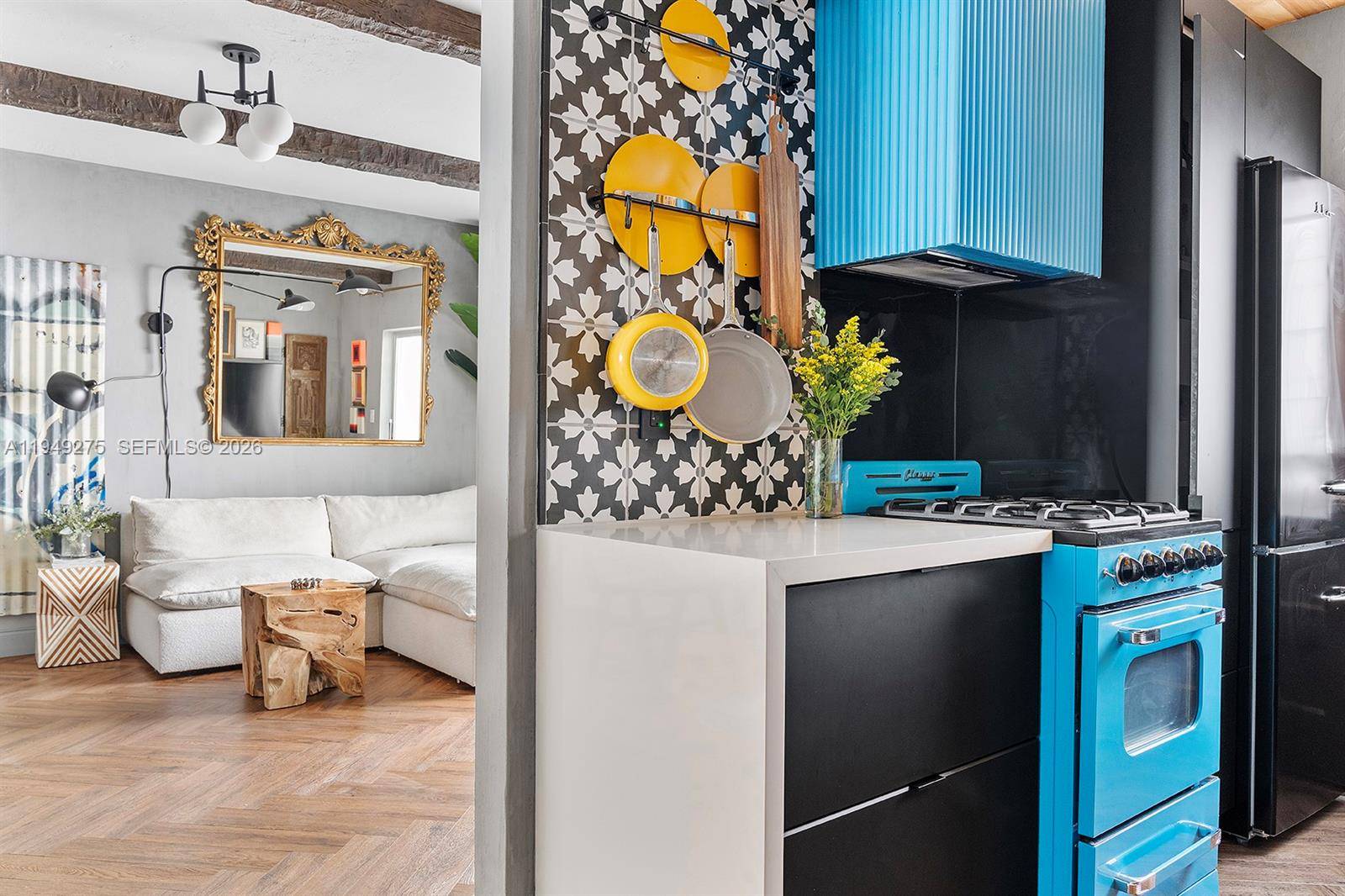 2858 Pine Tree DrMiami Beach - Condo 1-4 Stories,Condo condo unit 4 - picture