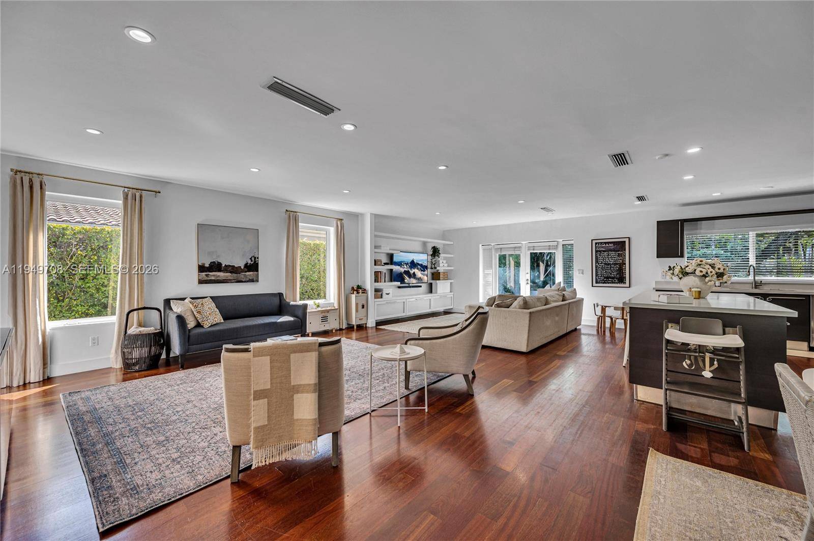 5516 Sardinia StCoral Gables - picture