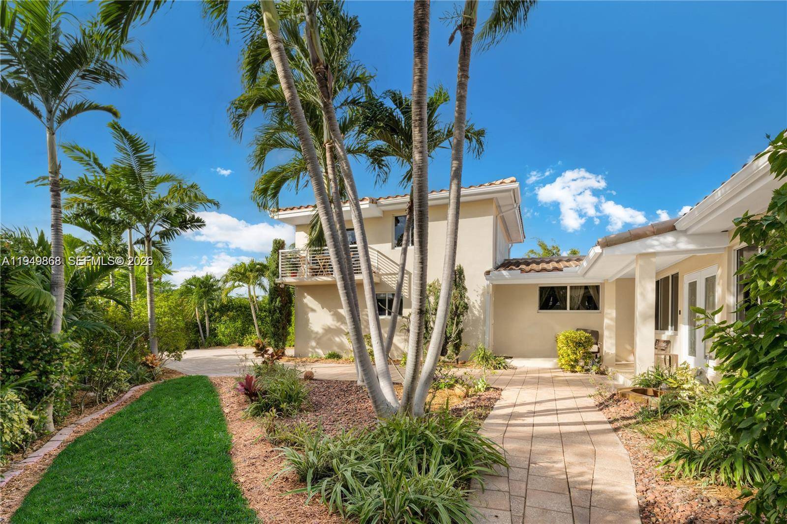 1155 S Biscayne Point RdMiami Beach - picture