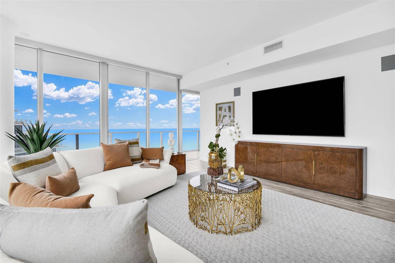 2200 N OceanFort Lauderdale - AUBERGE BEACH RESIDENCES condo unit S-906 - picture