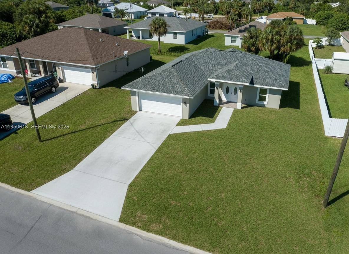 8038 Sunrise Cir.La Belle - picture