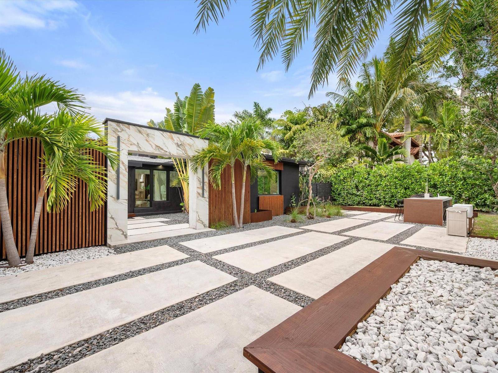 2711 NE 19thFort Lauderdale - picture