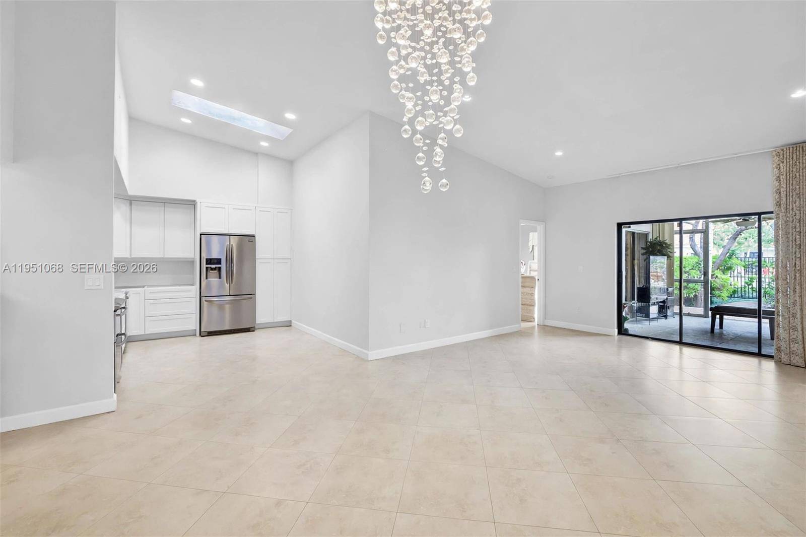 21248 Harbor WayAventura - COSTAIN VILLAS HARBOR VIL condo unit 243-24 - picture