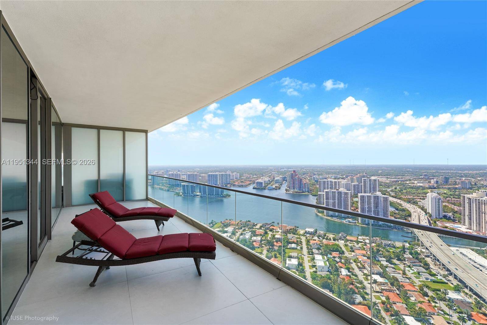 18975 Collins AveSunny Isles Beach - Condo/Co-Op/Annual,Condo condo unit 5103 - picture