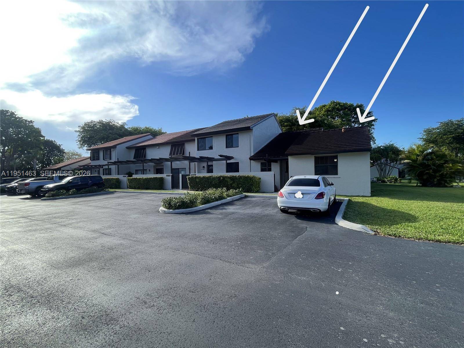 13371 SW 89th TerMiami - CALUSA POINT condo unit F - picture