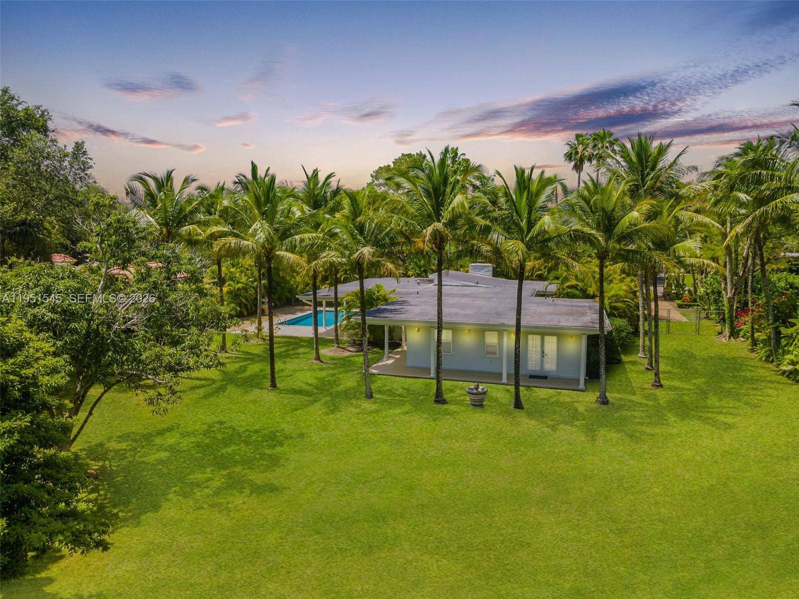 8030 SW 120th StPinecrest - picture