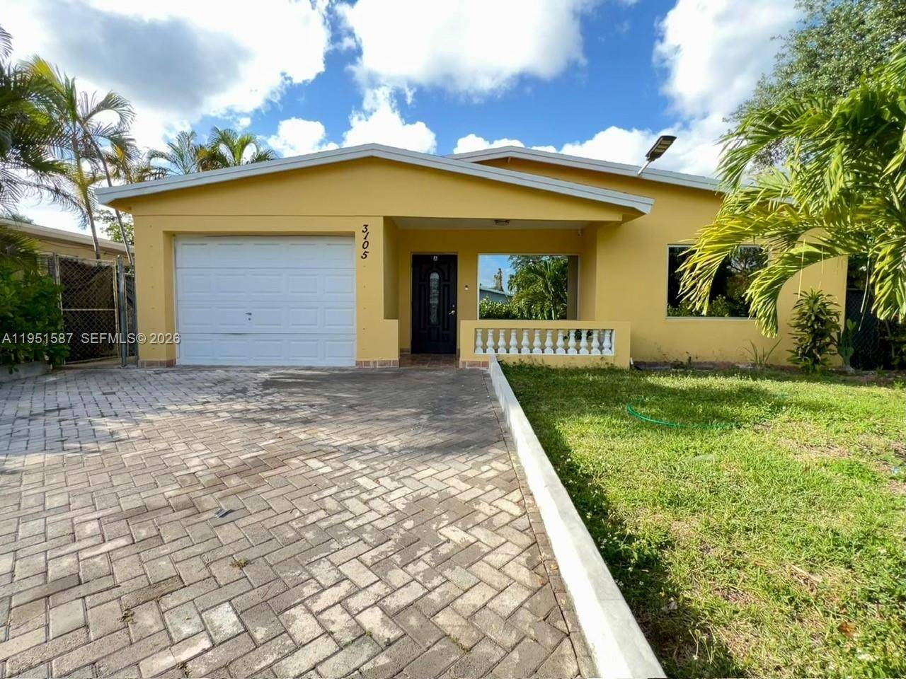 3105 SW 13th StFort Lauderdale - picture