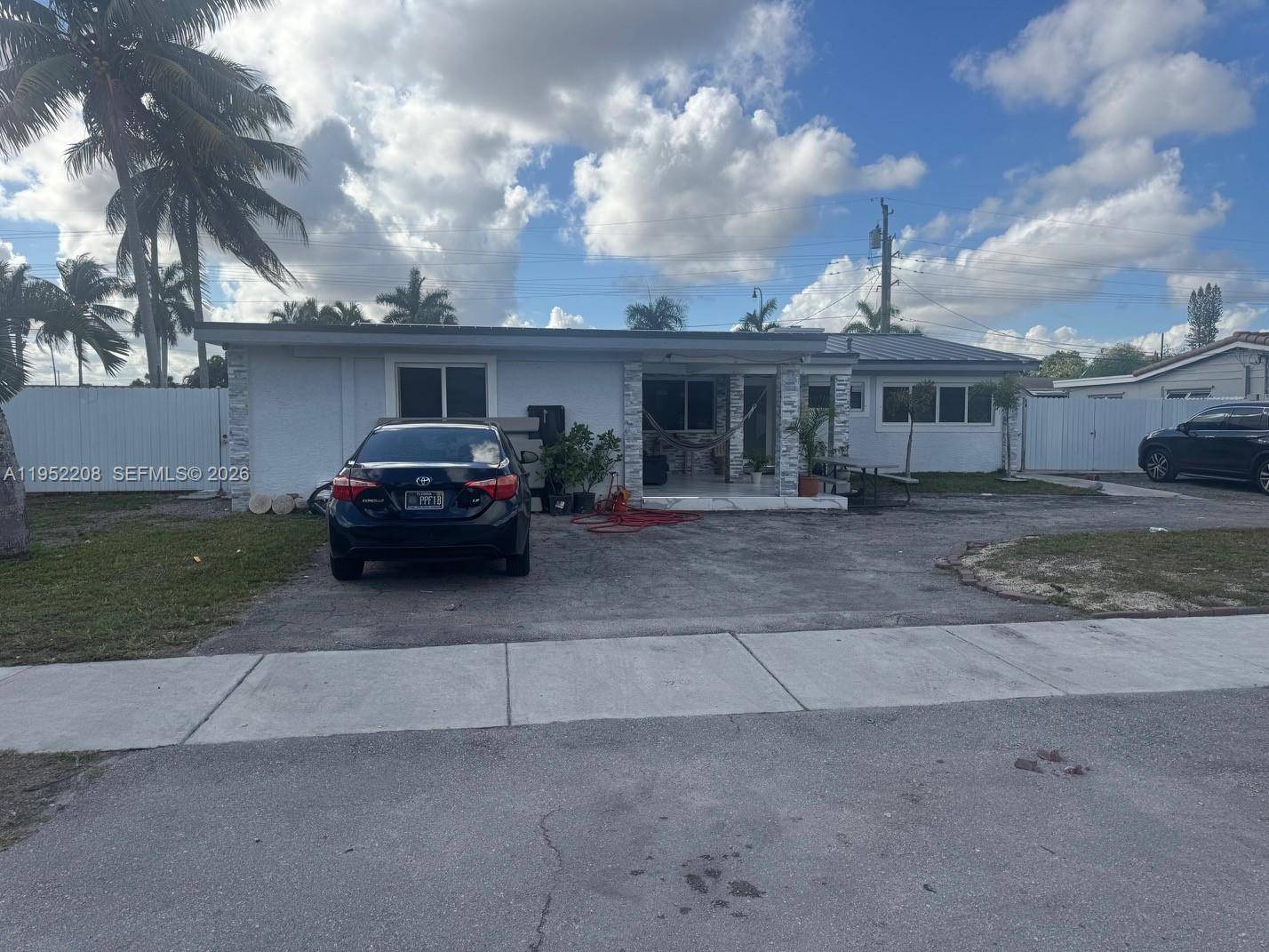 19700 NW 6th PlMiami Gardens - picture
