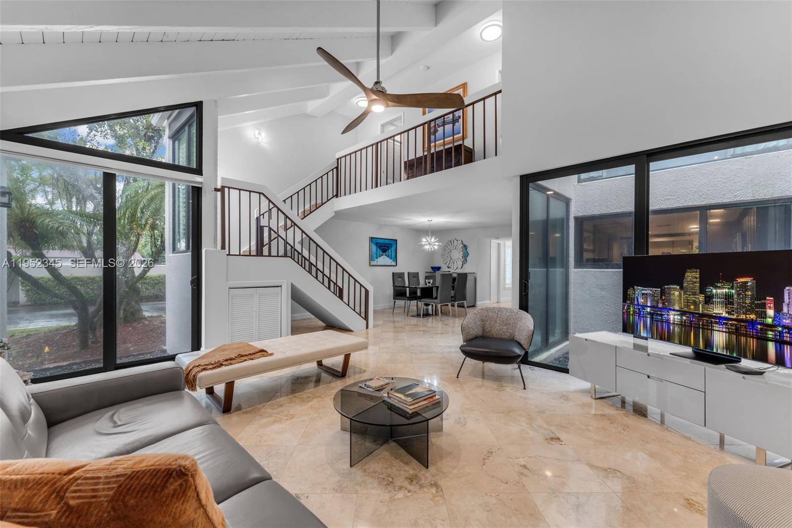 8725 SW 81st CtMiami - picture