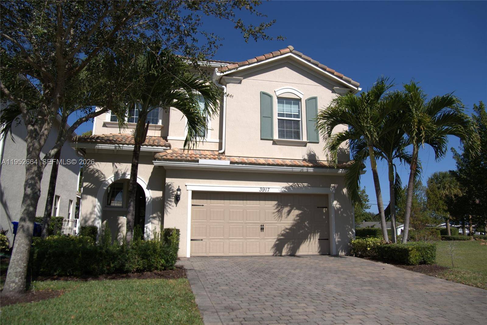 3917 Mahogany LnHollywood - picture