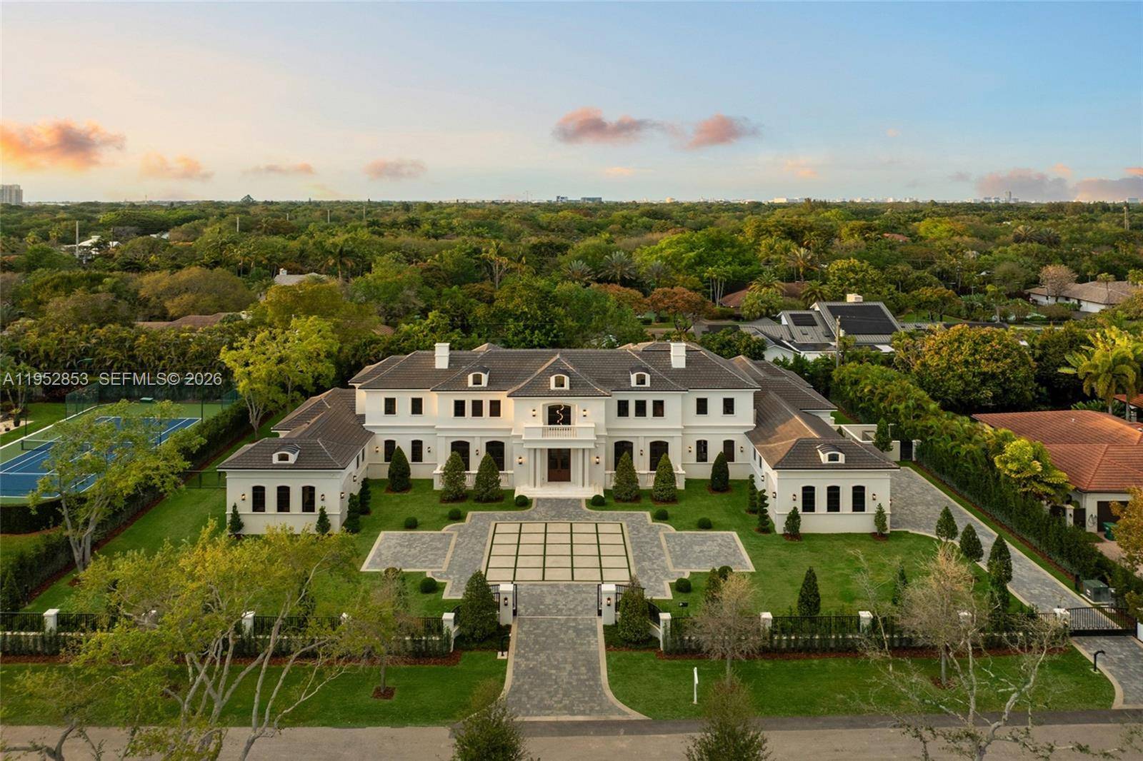 5901 SW 107th StPinecrest - picture