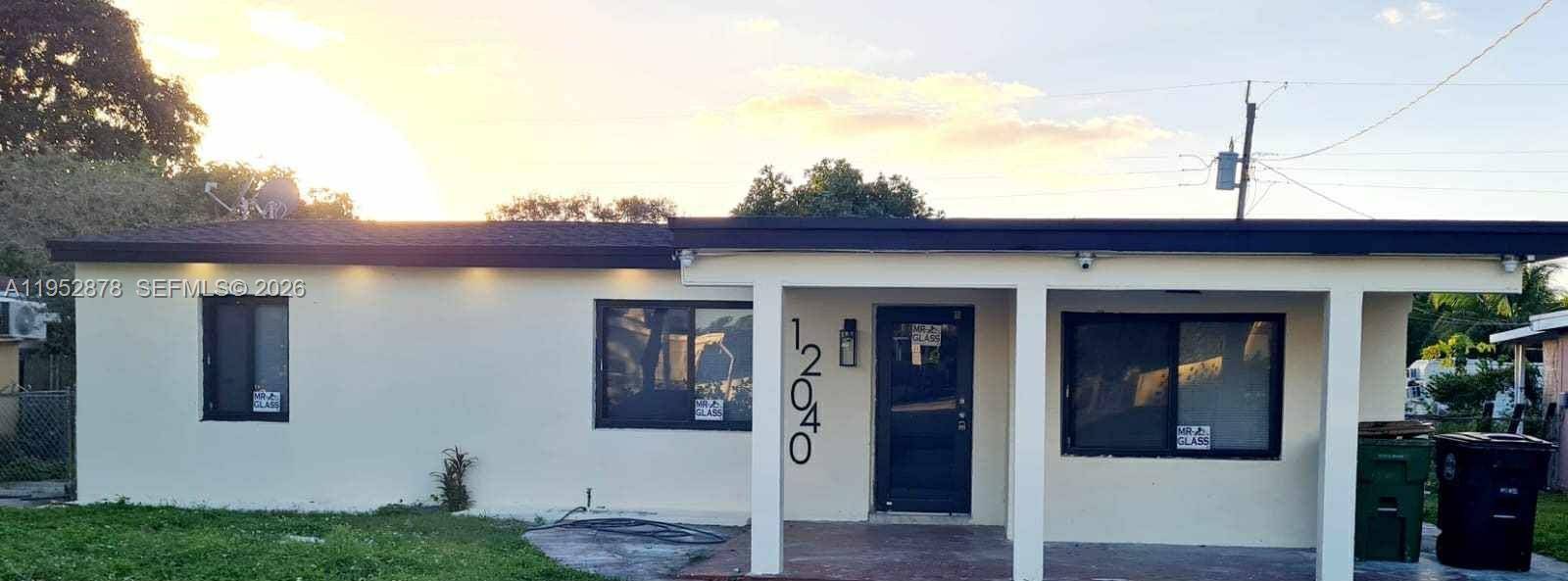 12040 N Miami AveNorth Miami - picture