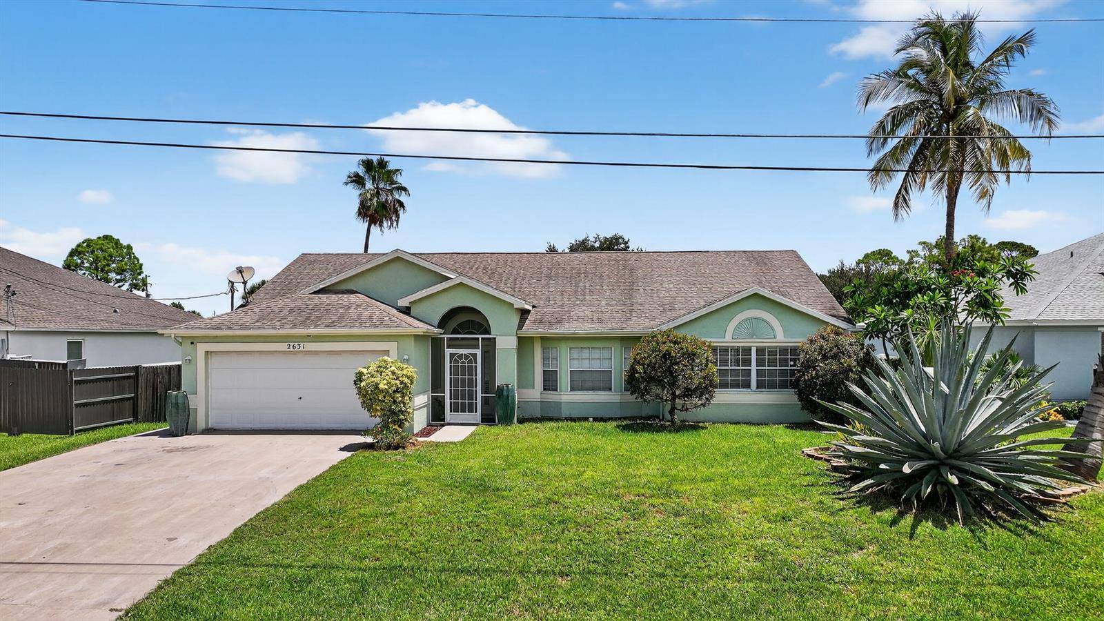 2631 SW Fair IslePort St. Lucie - picture