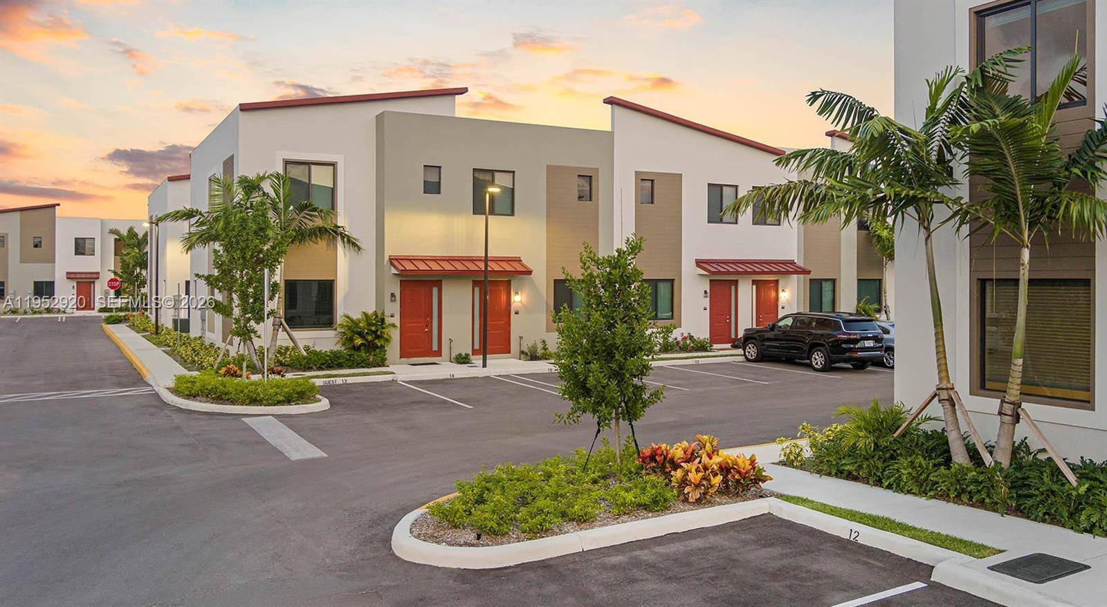 1001 NE 58th StOakland Park - ID Oakland Park condo unit 11-109 - picture