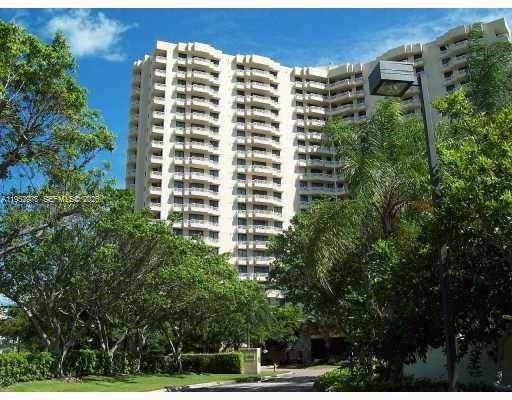 3300 NE 192nd StAventura - Condo 5+ Stories,Condo condo unit 914 - picture