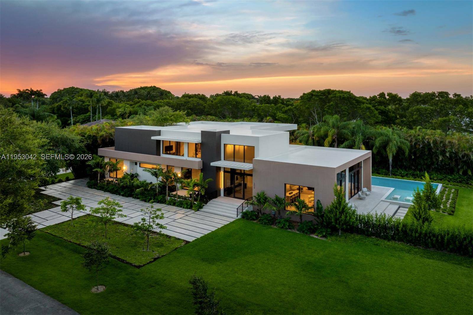 5825 SW 111th TerPinecrest - picture
