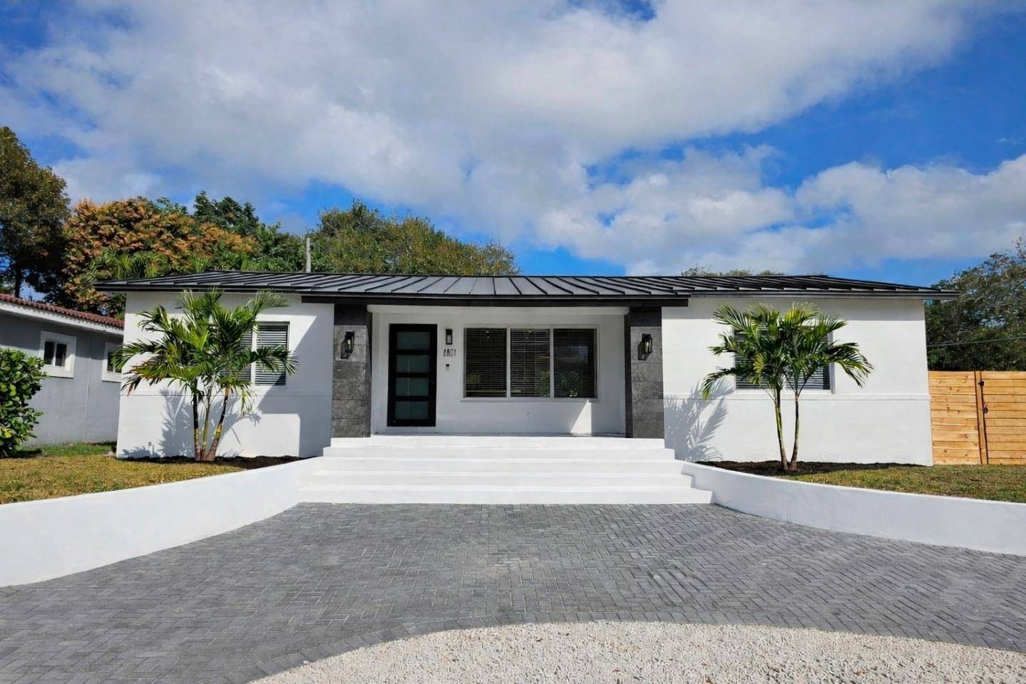 8801 N MiamiEl Portal - picture