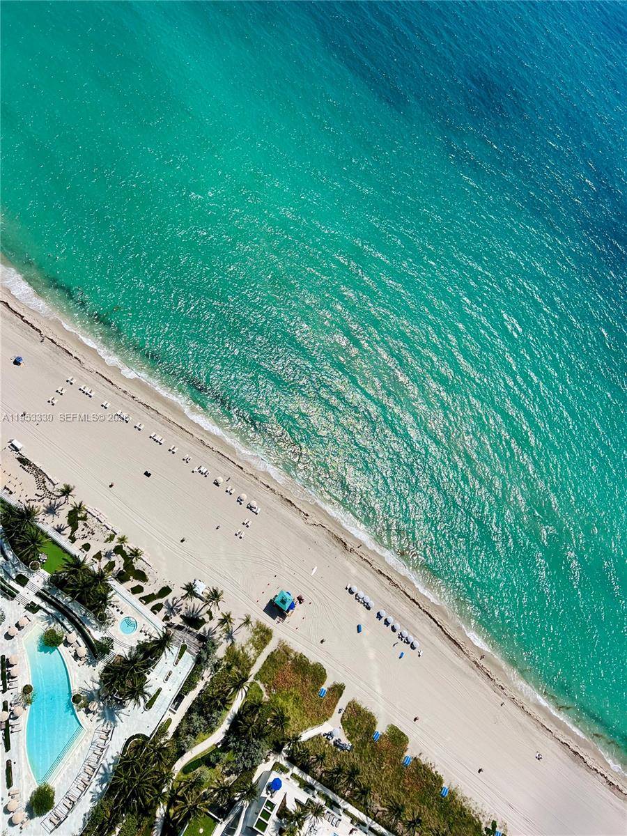 18975 Collins AveSunny Isles Beach - 18975 COLLINS CONDO,Armani Casa condo unit 4404 - picture