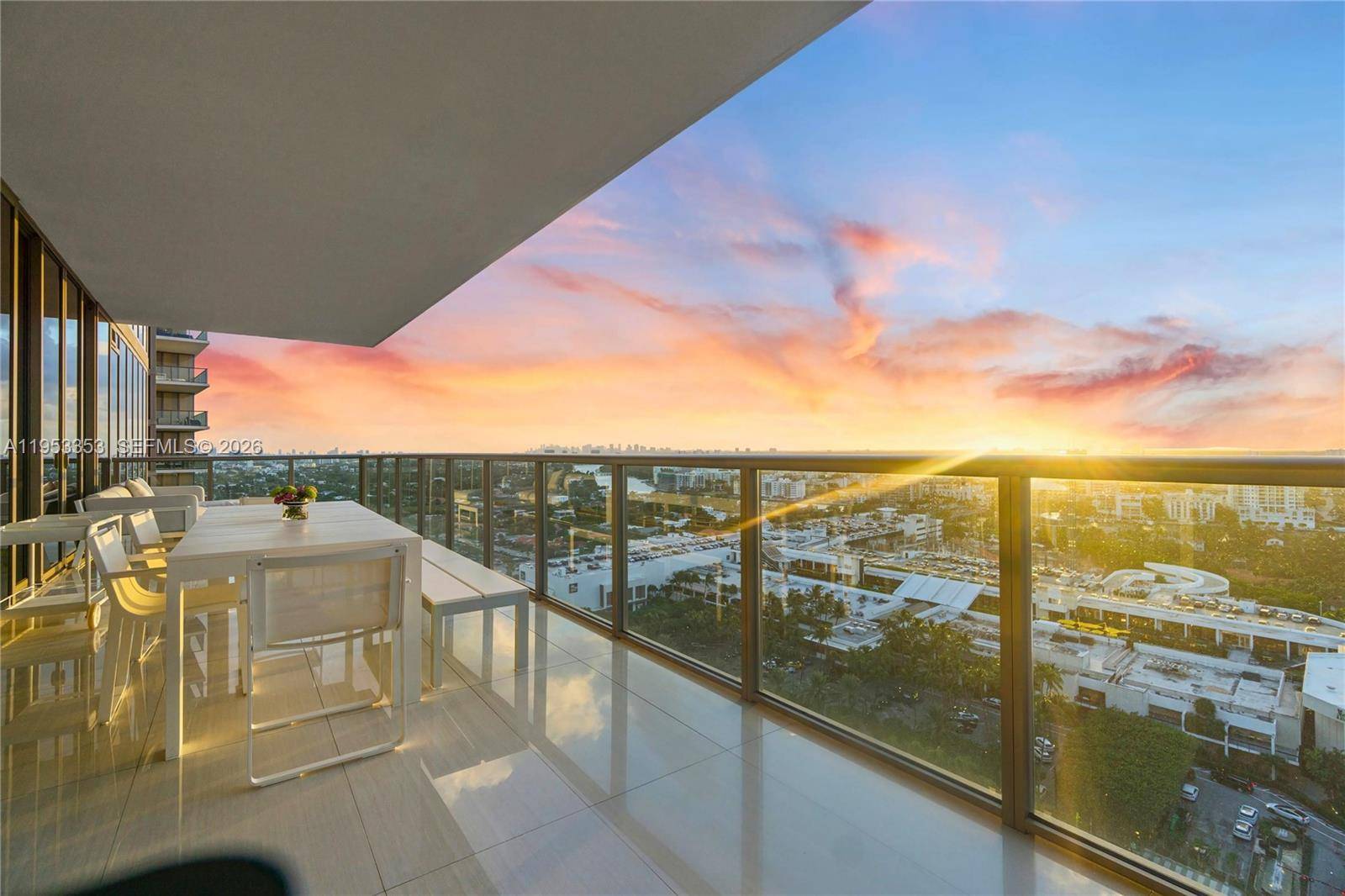 9705 Collins AveBal Harbour - Condo 5+ Stories,Condo condo unit 1905N - picture
