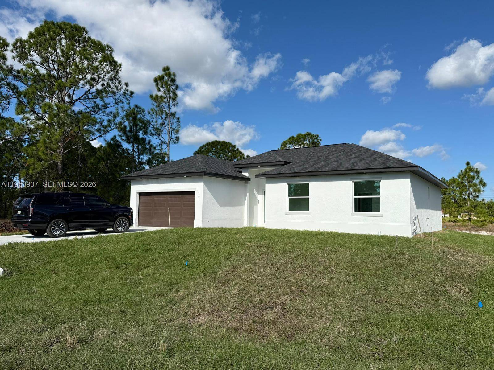 1121 FLORENCE ST ELehigh Acres - picture