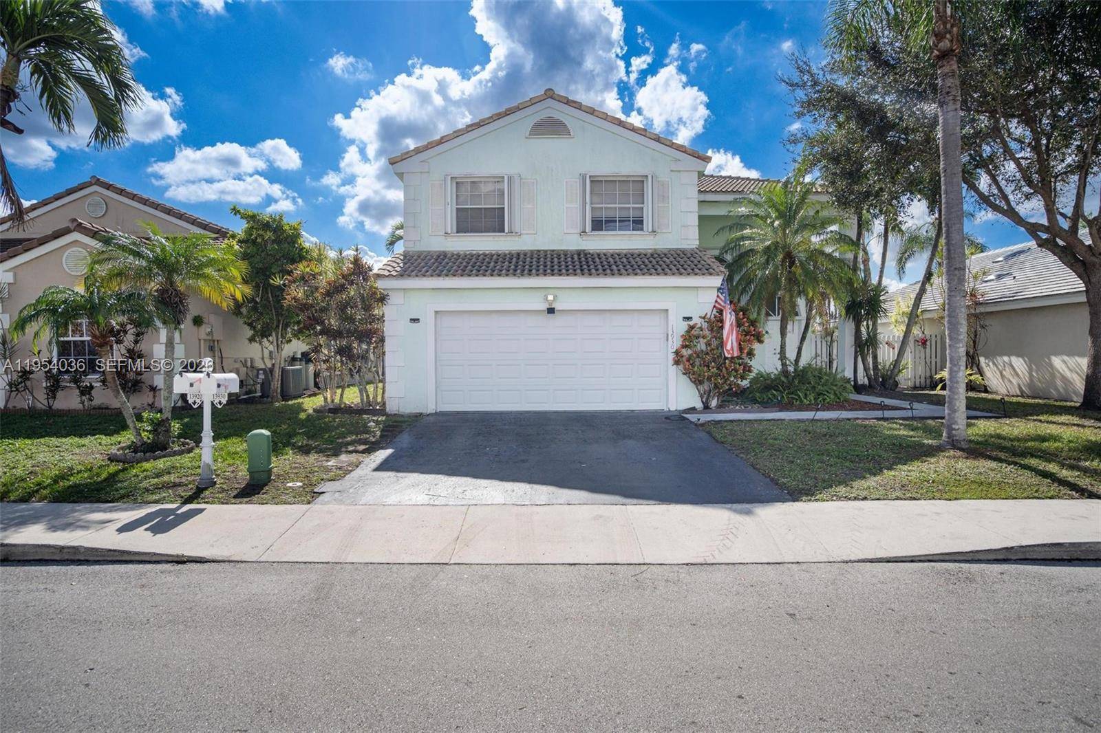 13930 Oak Ridge DrDavie - picture